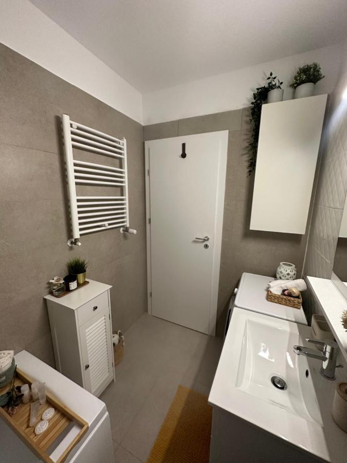 Boutique Apartment Bukarest Exterior foto