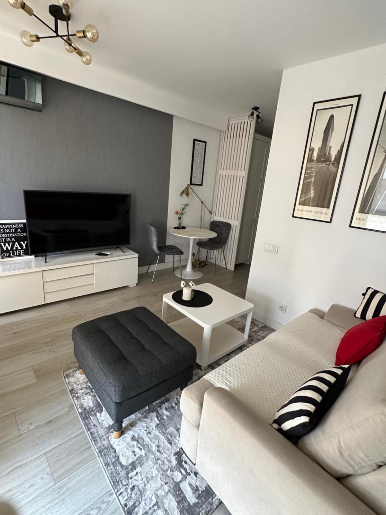 Boutique Apartment Bukarest Exterior foto