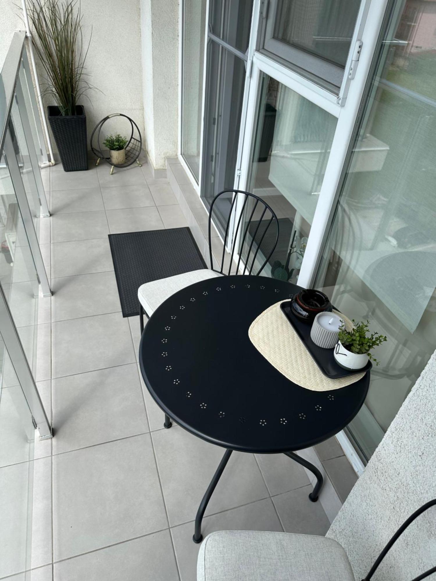 Boutique Apartment Bukarest Exterior foto